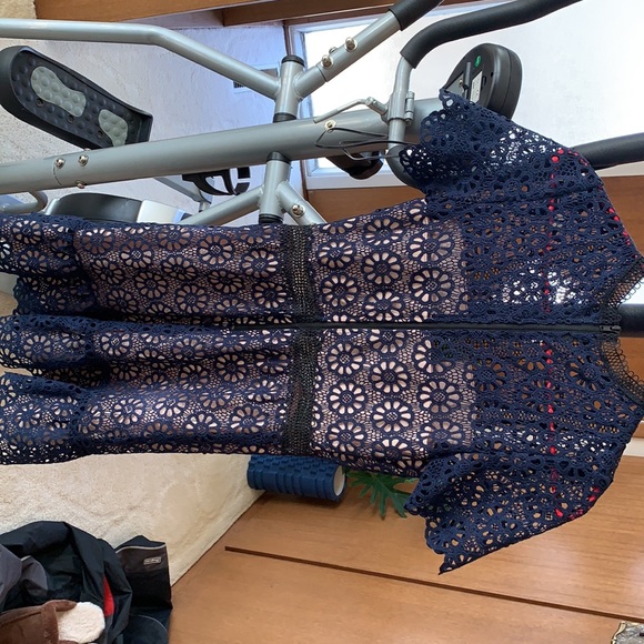 Dress - Picture 3 of 3